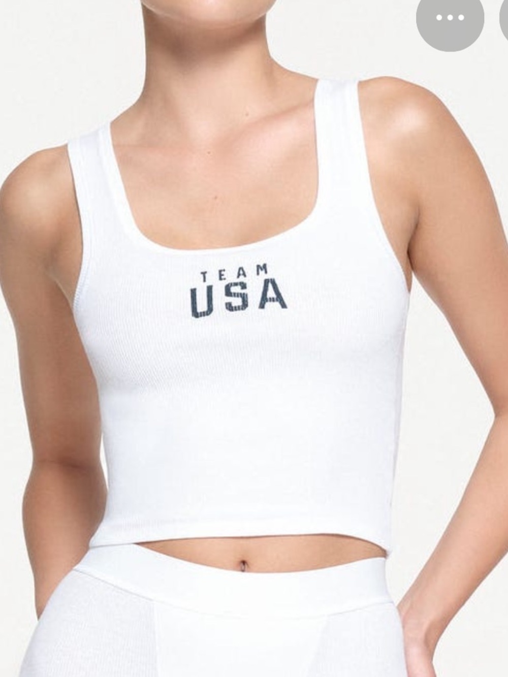 2 Pack - SKIMS Olympic Tank Set - Picture 6 of 7